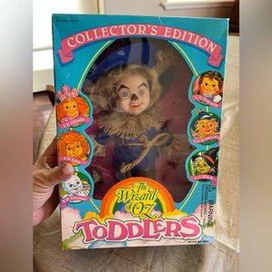 Wizard of OZ Collectors Edition Toddlers Lil Scarecrow 1993 New